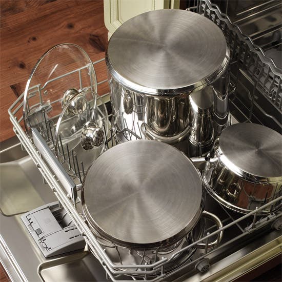 Thermador DWHD651GFP Stainless Steel with Pro Handle