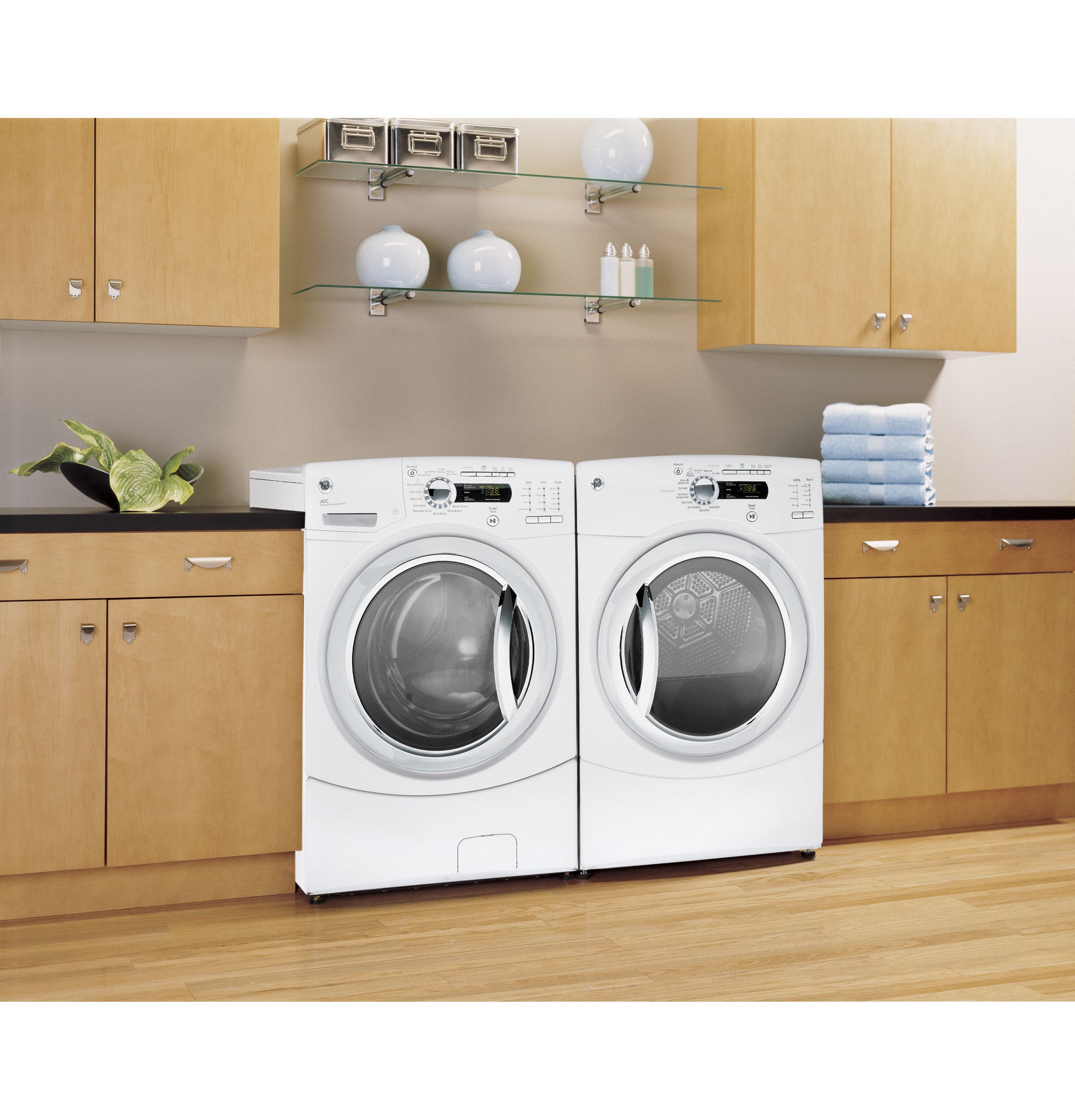 GE GFWS3500LWW White