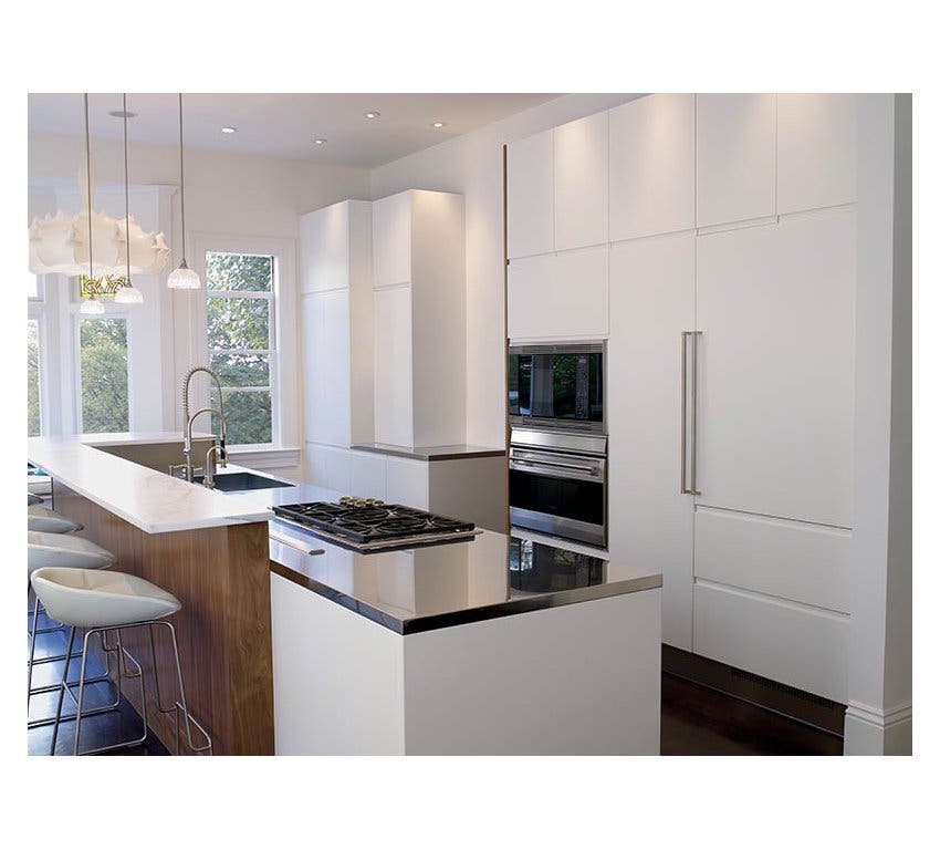 Sub Zero 736TCI With Automatic Ice Maker