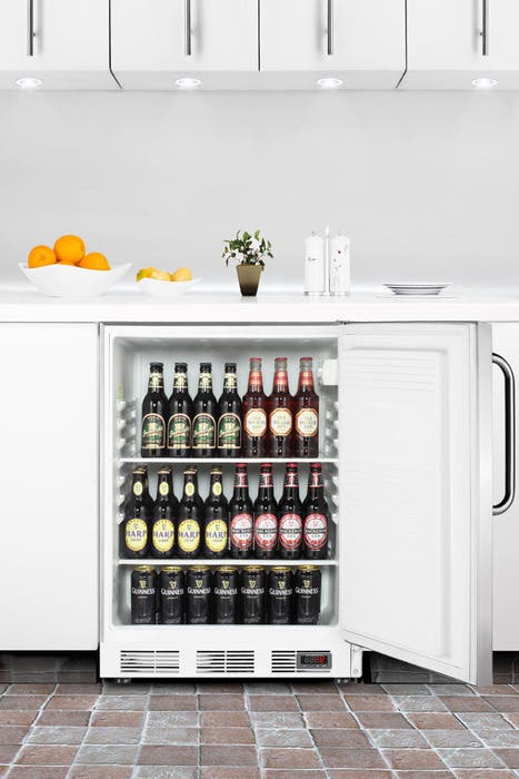 Summit FF7LPUBCSS Stainless Cabinet with Pro Handle