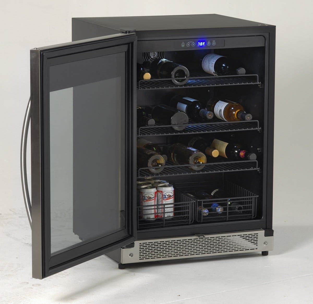 Avanti BCA57SSR 24" Compact Beverage Cooler