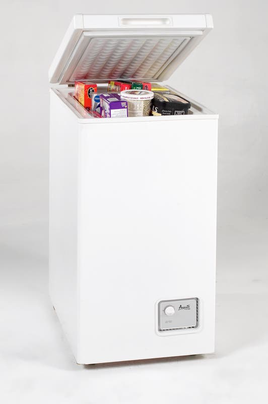 Avanti CF63 White