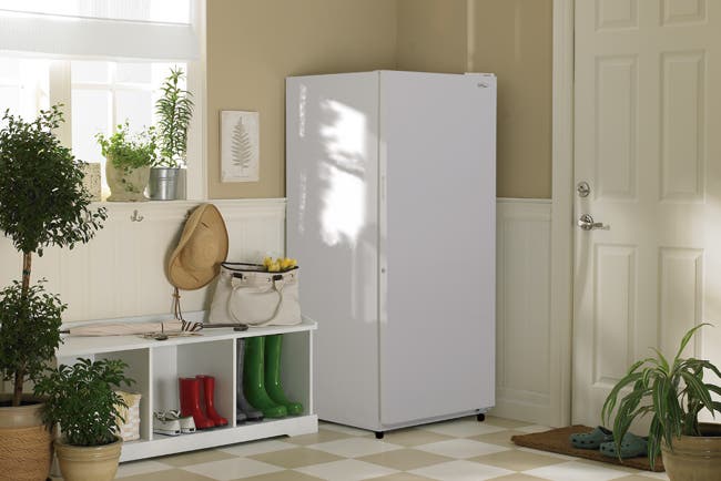 Danby DUFM320WDD White