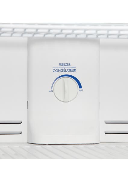 Danby DFF280WDB White