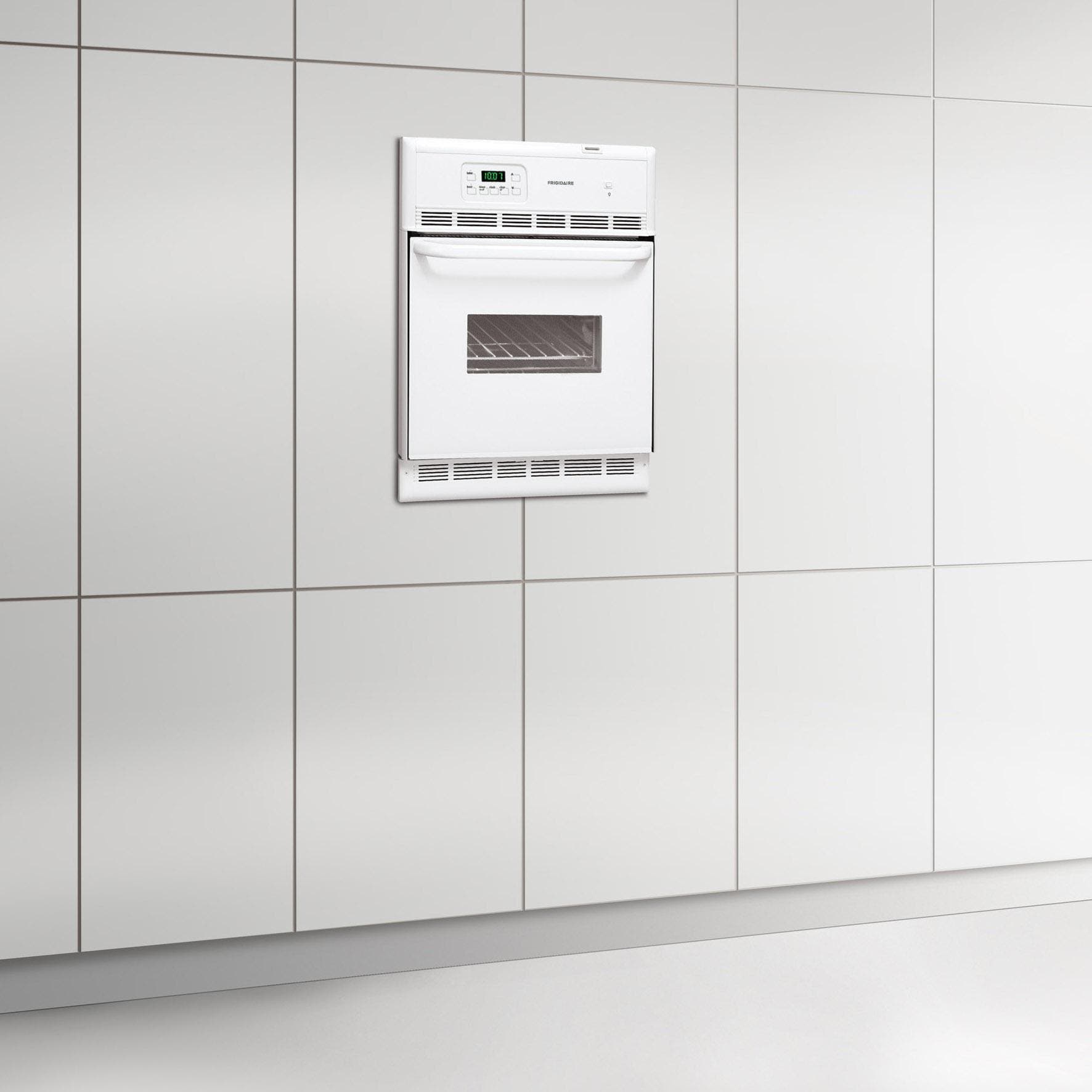Frigidaire FEB24S2AS White on White