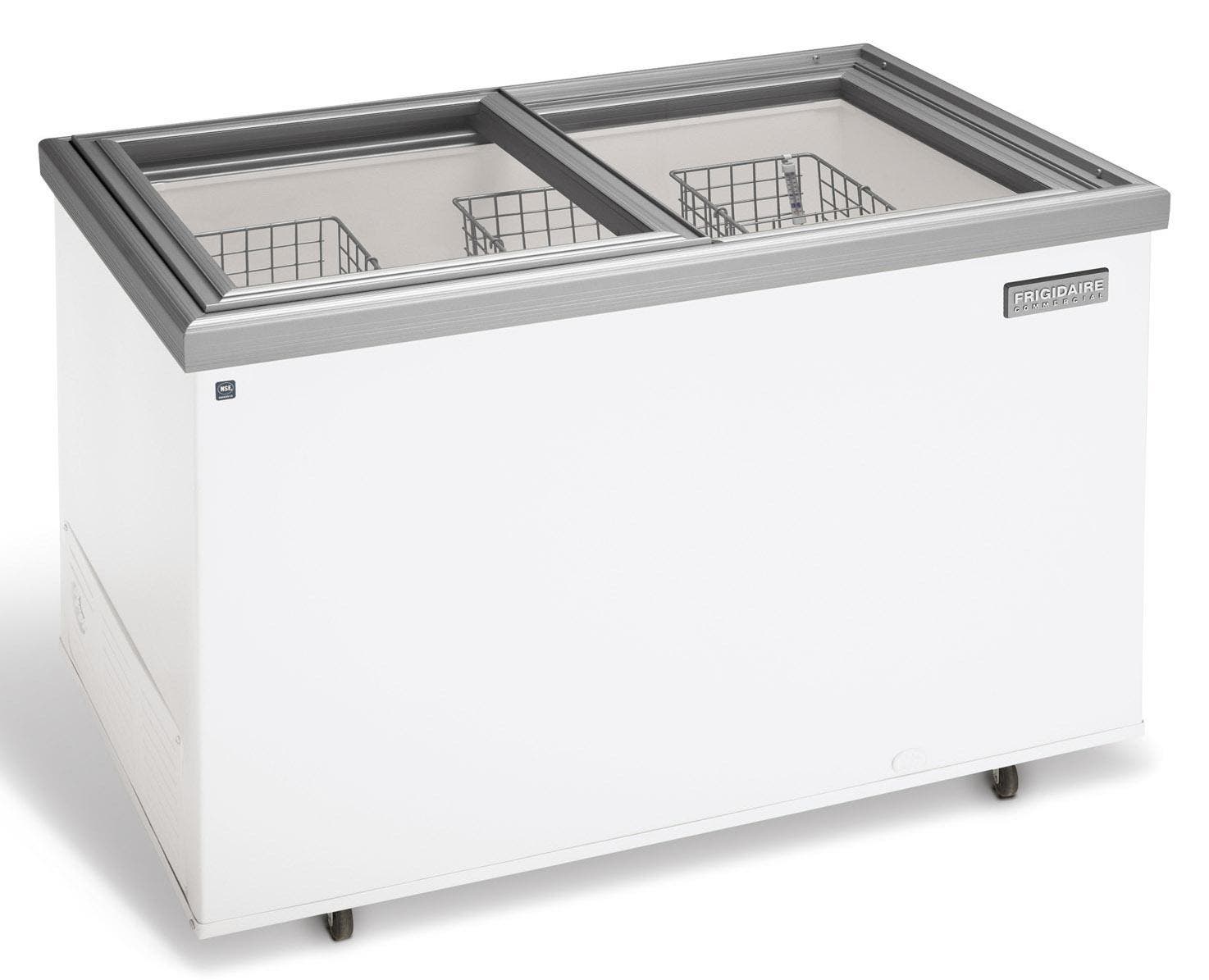 Frigidaire FCCS071FW 7.2 Cu. Ft. Commercial Chest Freezer