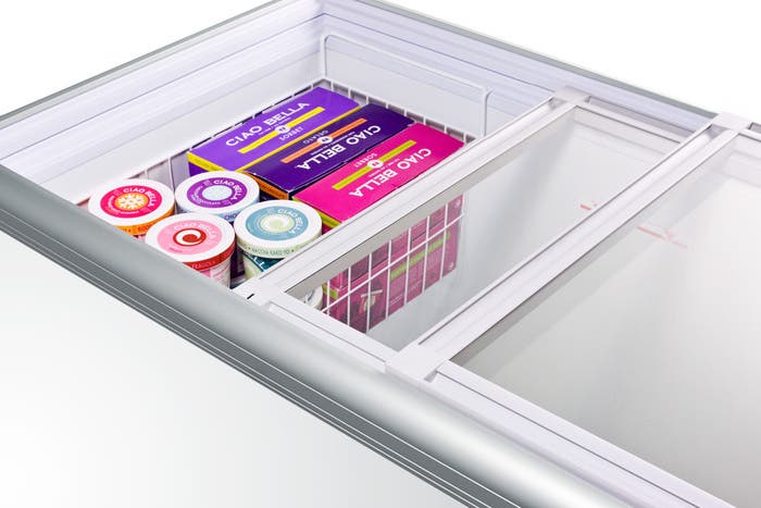 Summit SCF694 28" Commercial Ice Cream Chest Freezer