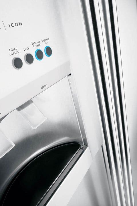 Electrolux E23CS78EPS Stainless Steel