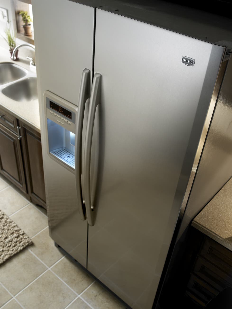 Maytag MSD2578VEW White