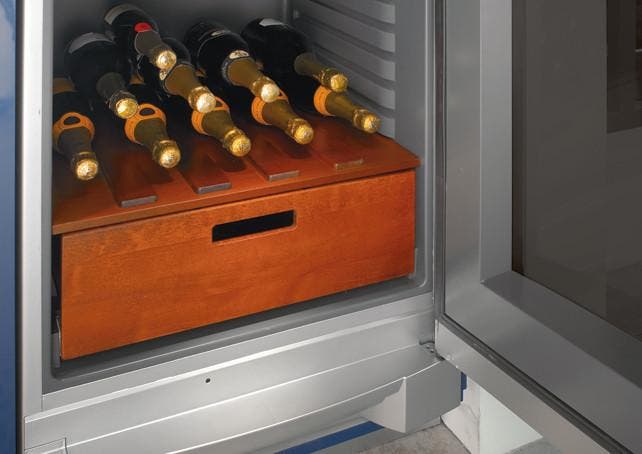 Electrolux EI24WC75HS 24" European Style Wine Tower