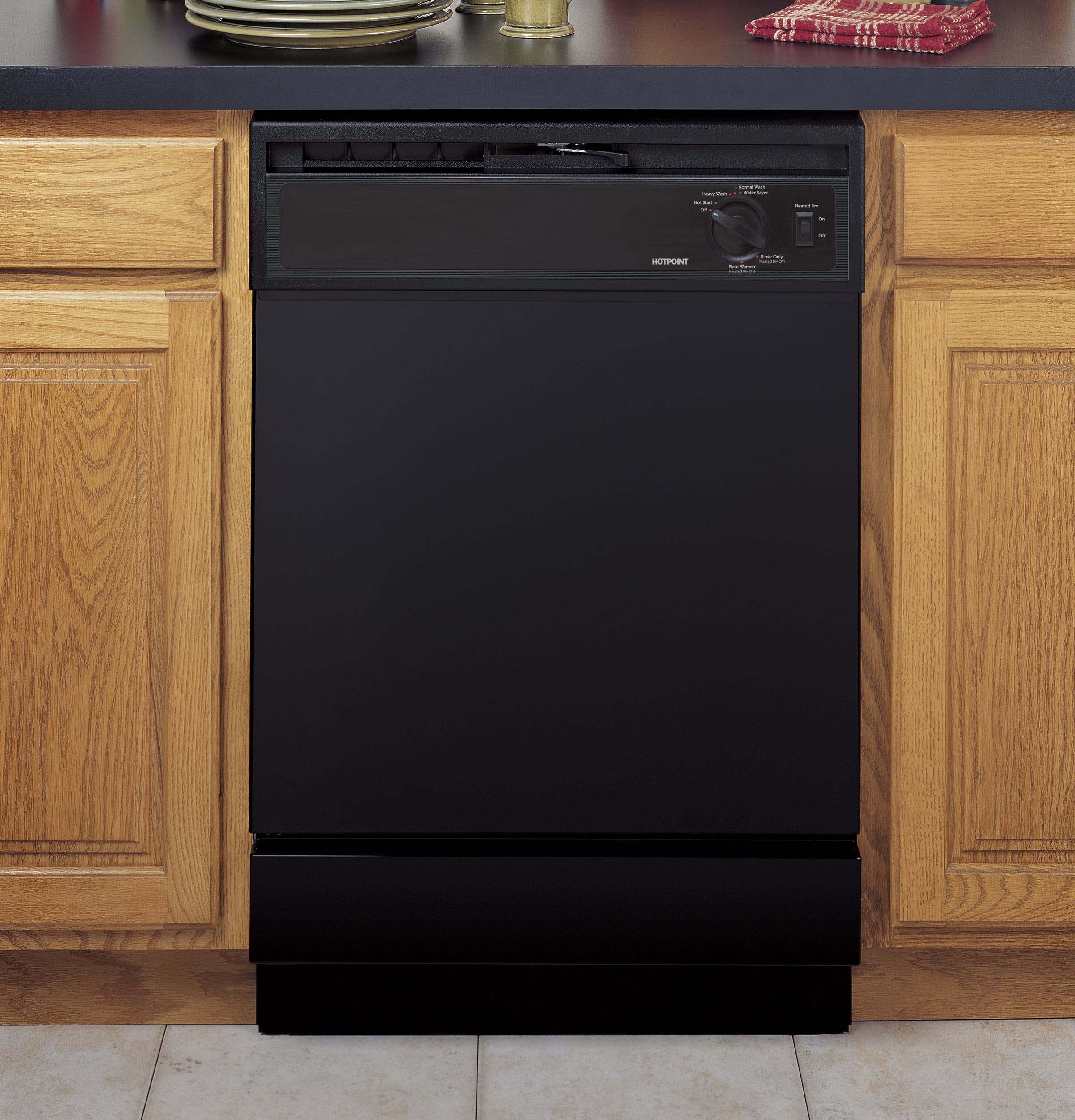 Hotpoint HDA2100VBB Black