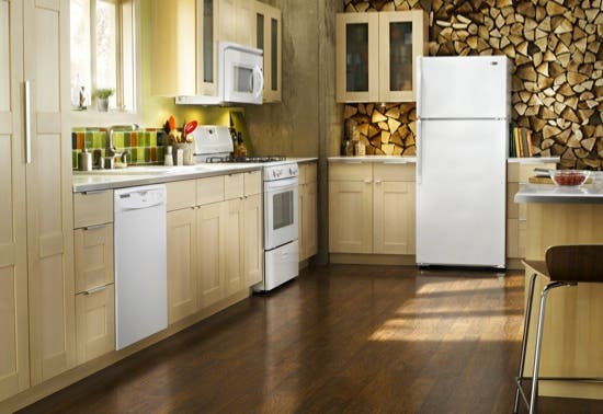 Amana A8TXNGFXW 17.6 cu. ft. Top Freezer Refrigerator