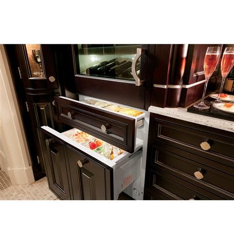 Monogram ZIW30GNZII 30" Fully Integrated Refrigerator