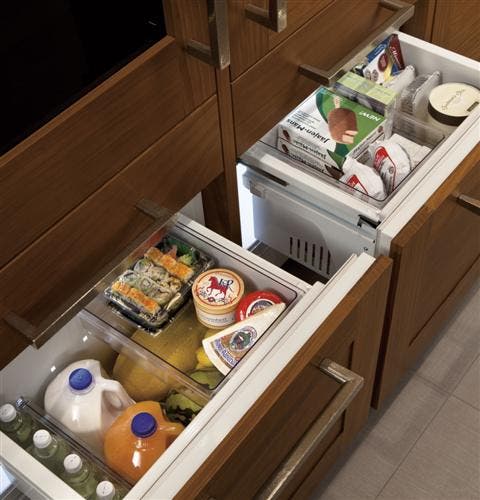 Monogram ZIW30GNZII 30" Fully Integrated Refrigerator