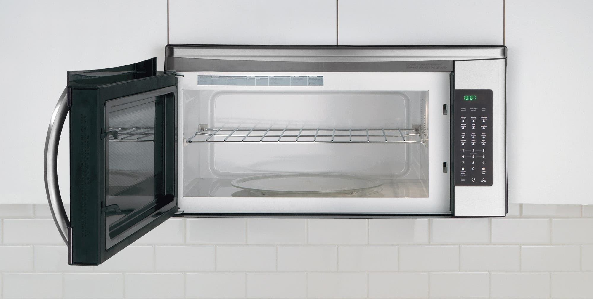 Frigidaire FGMV205KB Black