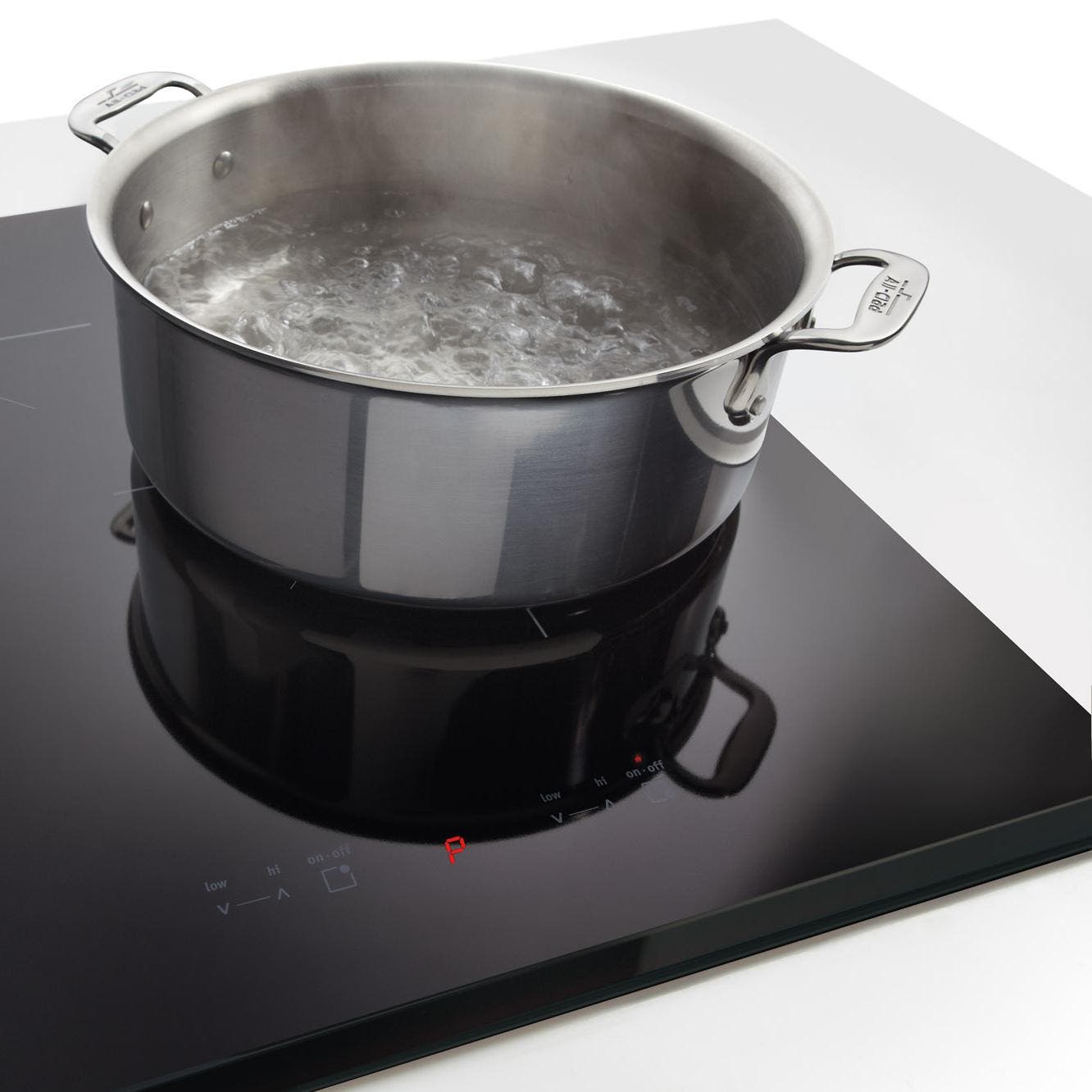 Frigidaire FGIC3667MB Black