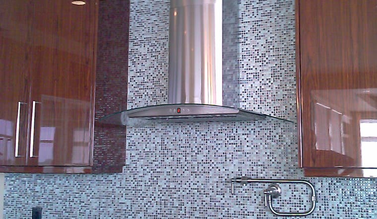 Faber TRAT36SS 36" Tratto Wall-Mount Chimney Hood