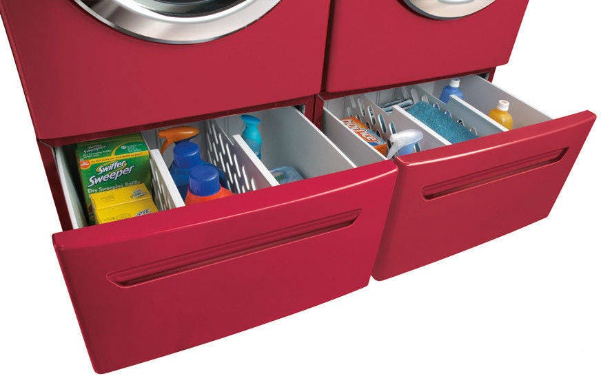 Frigidaire FAQG7072LR Classic Red