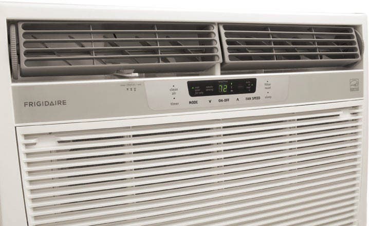 Frigidaire FRA256SV2 25,000 BTU Room Air Conditioner