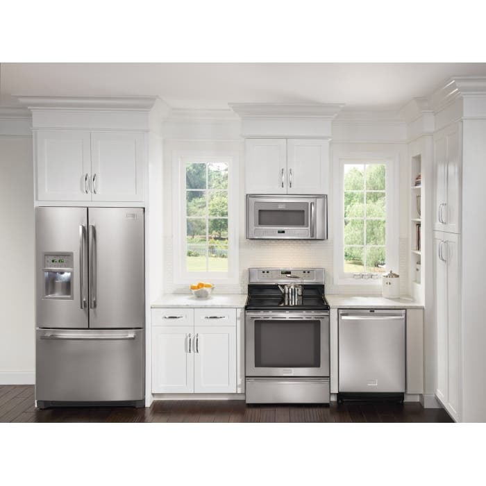 Frigidaire Professional FPIF3093LF 30" Freestanding Induction Range