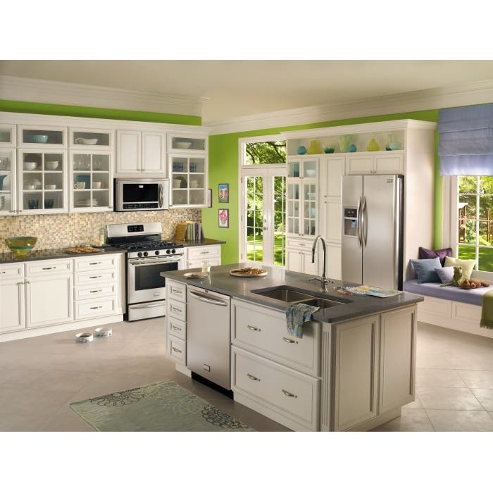 Frigidaire FGGF3041KF 30" Freestanding Gas Range
