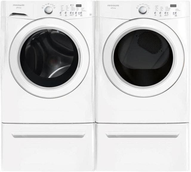 Frigidaire FAFW3921NW 27" Front-Load Washer