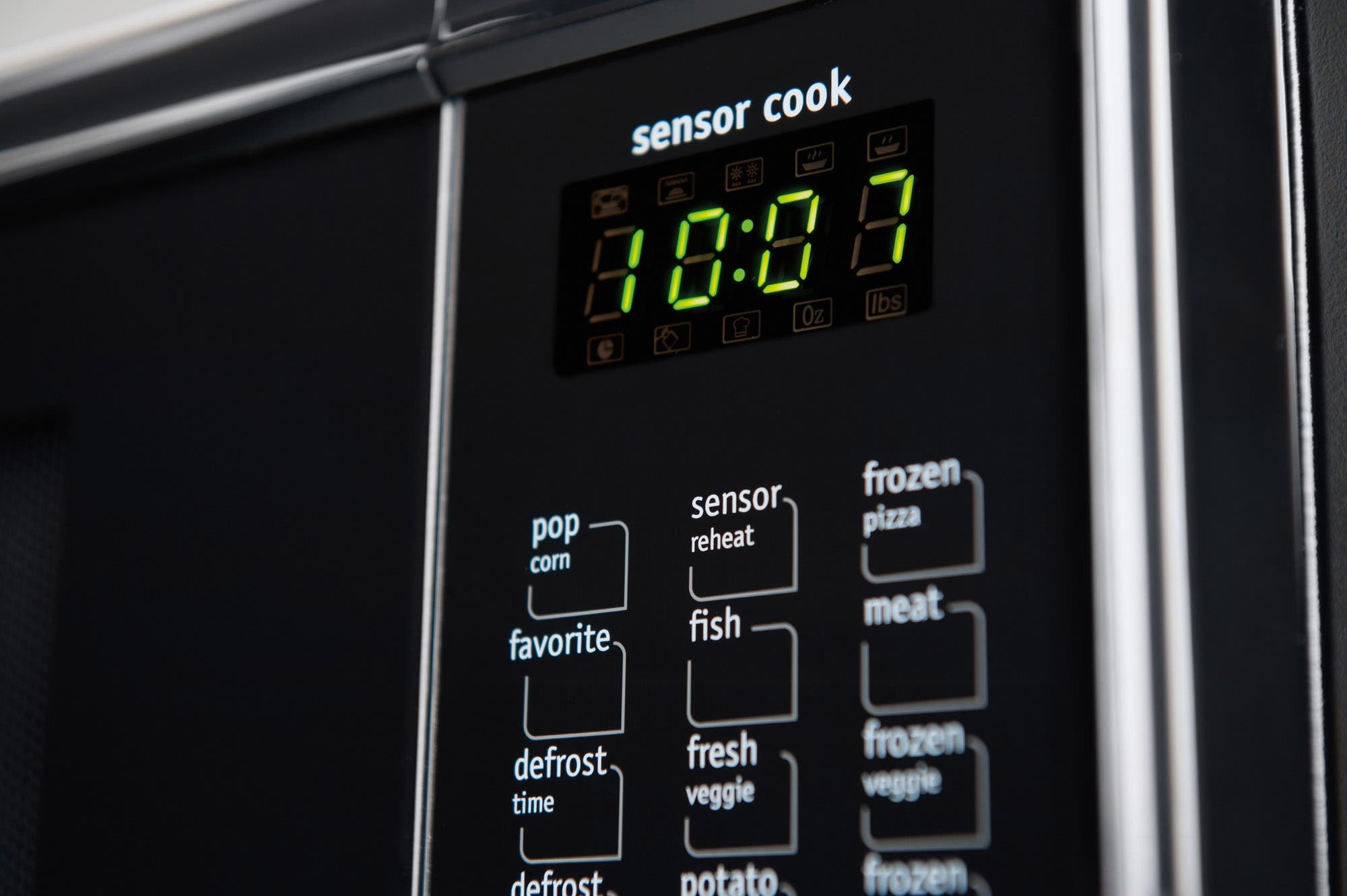Frigidaire FFCE1439LB Black