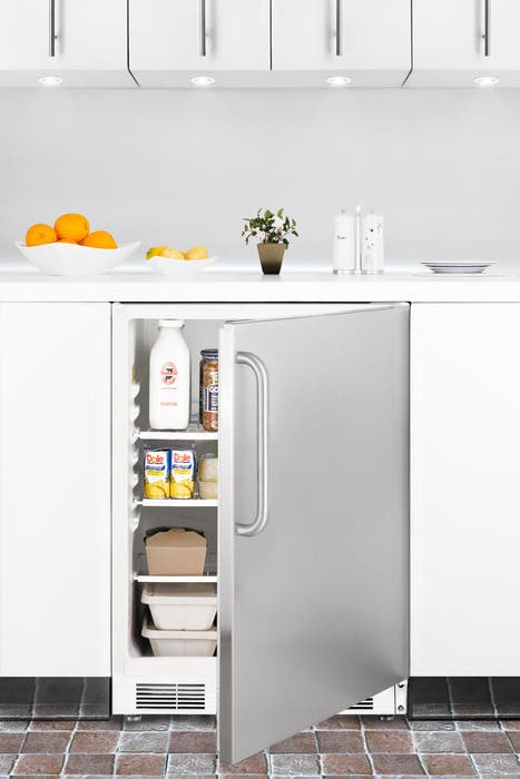 Summit FF7BISSTBADA 32" high commercially approved all-refrigerator