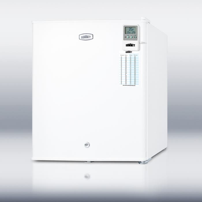 Summit FFAR22L7MED Commercially listed compact auto defrost all-Comme...