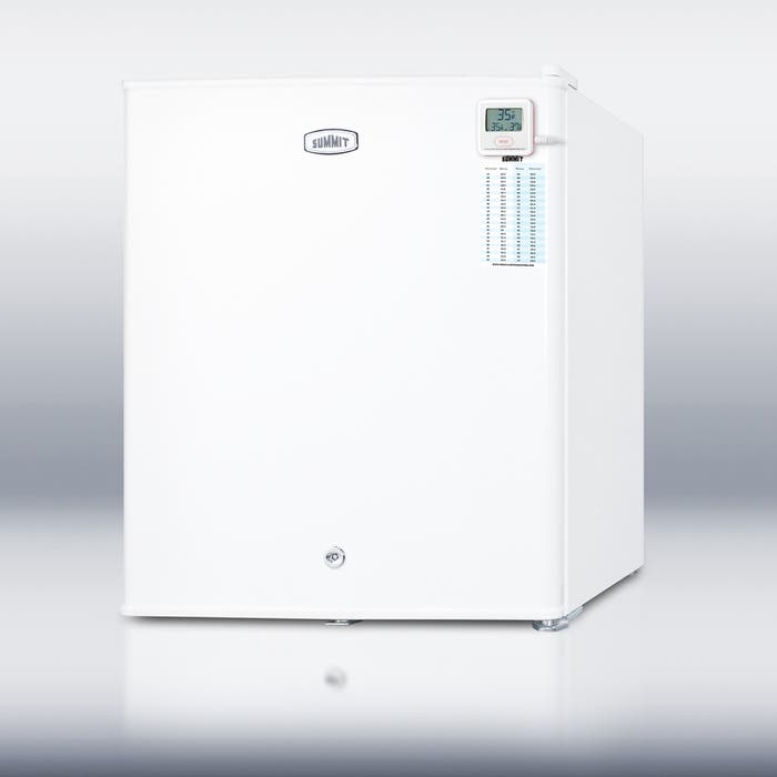 Summit FFAR22L7PLUS Commercially listed compact auto defrost all-refri...