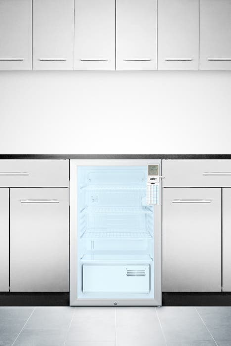 Summit SCR450LBIMEDDT White