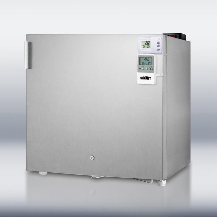 Summit FFAR2LCSSMEDSC Stainless Steel