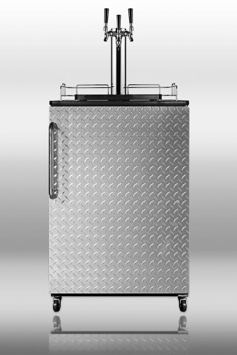 Summit SBC490DPLTRIPLE Black