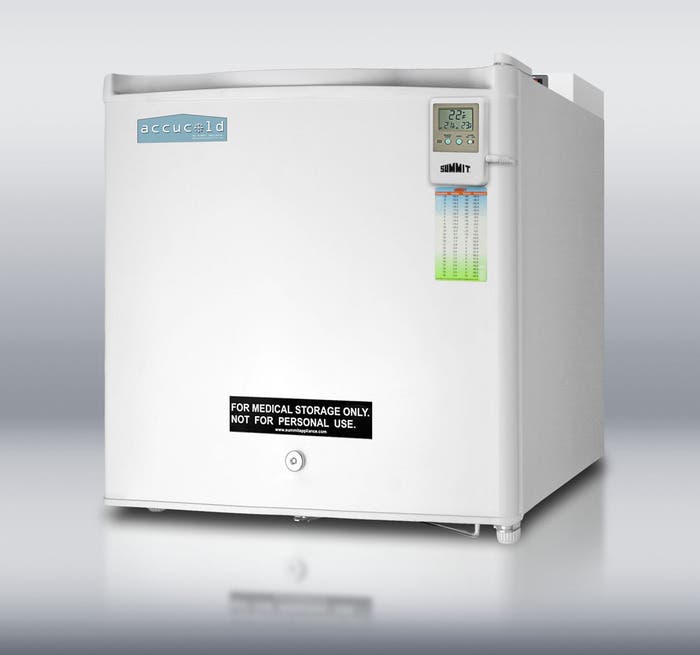 Summit FS20L7MEDSC Compact -20º C ACCUCOLD™ commercial freezer