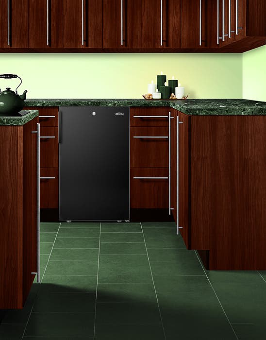 Summit FF521BLBIADA Black