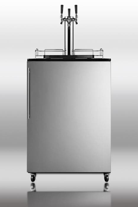 Summit SBC490SSHVTRIPLE Freestanding beer dispenser for household use