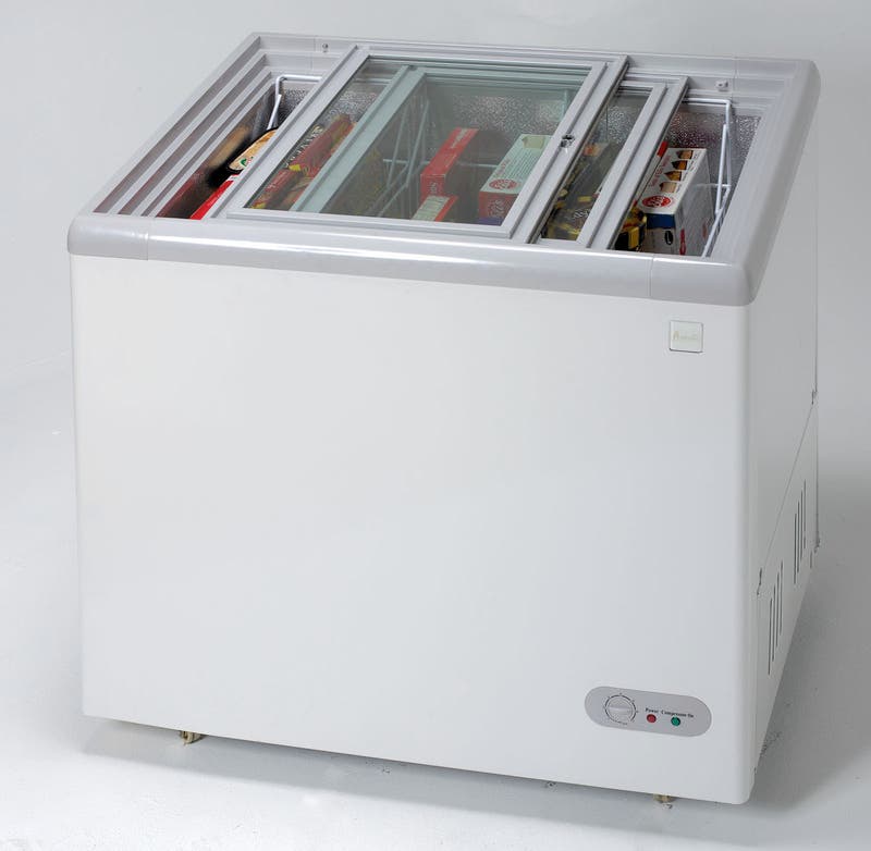 Avanti CF211G 7.4 cu. ft. Commercial Chest Freezer