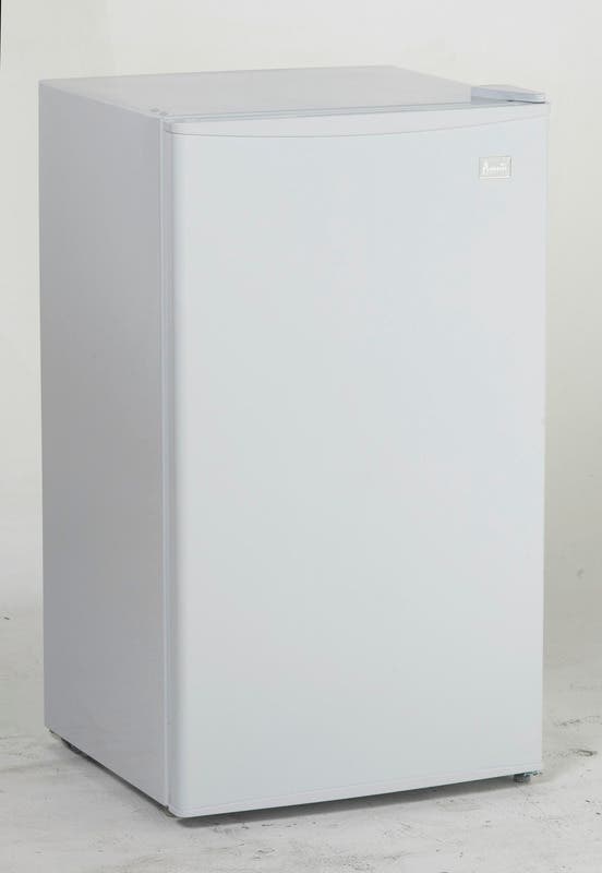 Avanti RM3360W White