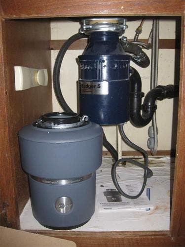 Insinkerator ESSENTIAL 3/4 HP Continuous Feed Waste Disposer