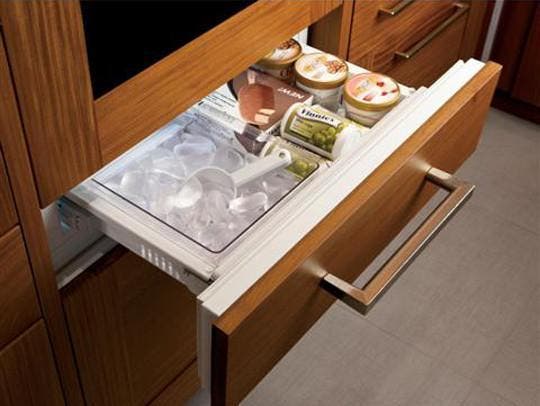 Monogram ZIW30GNDII 30" Fully Integrated Dual Zone Wine Refrigerator