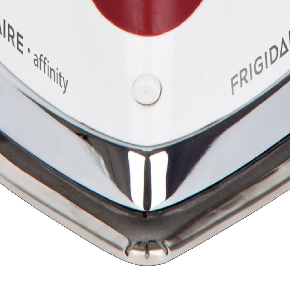 Frigidaire FAFI15D7MR Classic Red