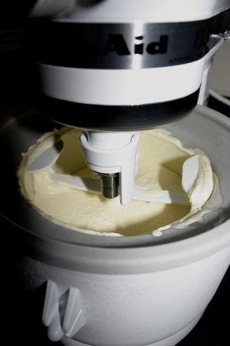 KitchenAid KICA0WH Ice Cream Maker Attachment