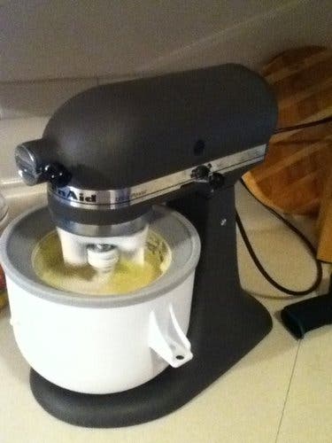 KitchenAid KICA0WH Ice Cream Maker Attachment