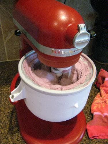 KitchenAid KICA0WH Ice Cream Maker Attachment
