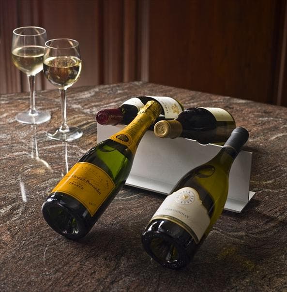 Thermador T18IW800SP 18 Inch Built-in Fully Flush Wine Preservation Col...