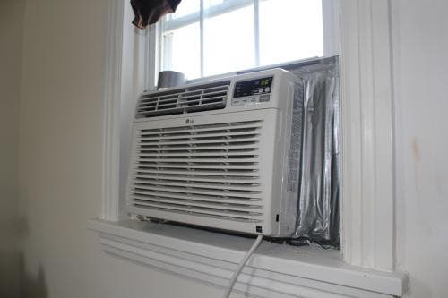 LG LW1012ER 10,000 BTU Window Air Conditioner
