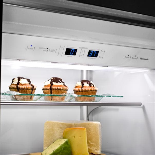 Thermador T42BD820NS Stainless Steel