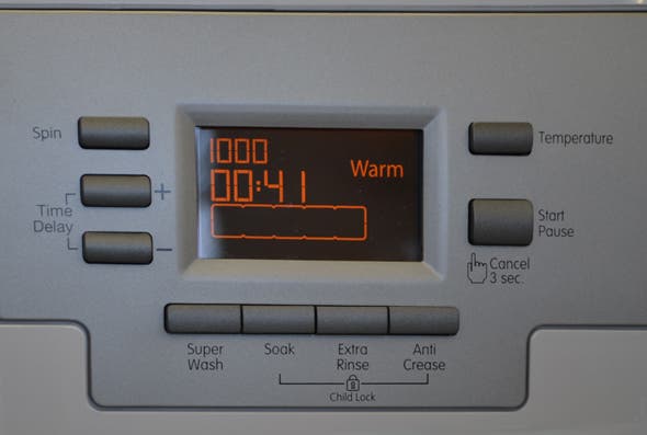 Blomberg WM87120 24" Front-Load Washer