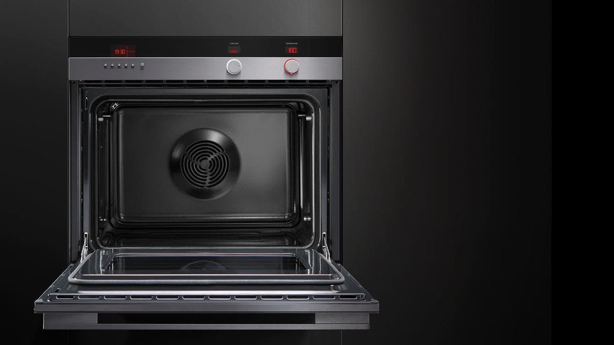 Fisher Paykel OB30SDEPX2 30" Single Electric Wall Oven
