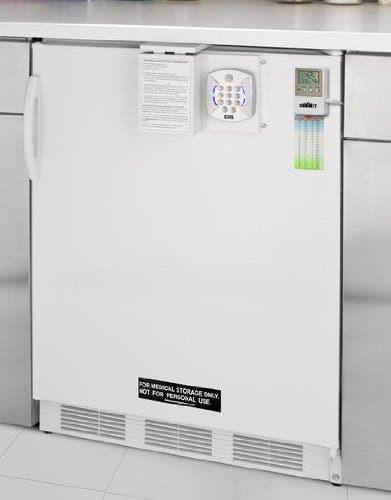 Summit FF67BILAB 24" Compact Refrigerator
